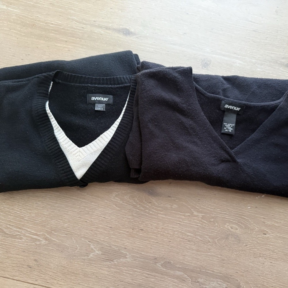Avenue Womens Plus Size 14/16‎ Black V-Neck Sweater Bundle 2 Pack- preloved.